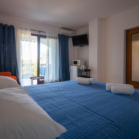 Apartments Gaja Blue Ap สเวติ ฟิลลิปปี ยาคอฟ ภายนอก รูปภาพ